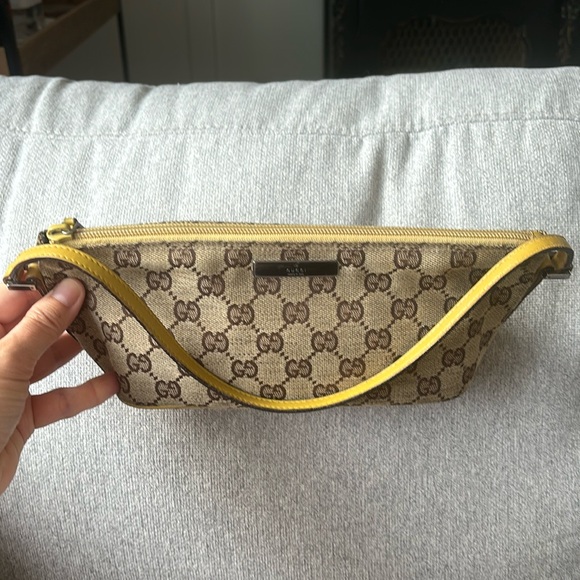 Gucci Vintage Boat Pochette GG Canvas Shoulder Bag. - Picture 2 of 9